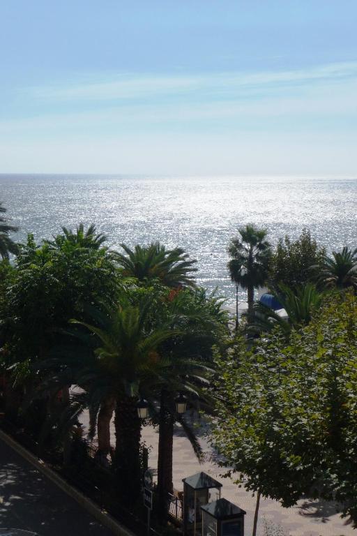 Hostal Yebisah Santa Eularia des Riu Exteriör bild
