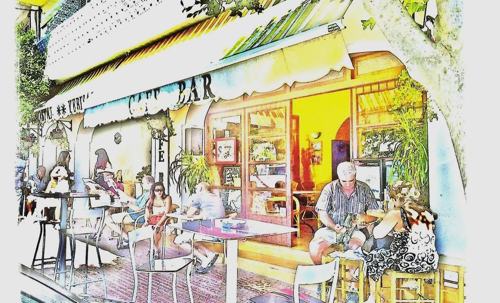 Hostal Yebisah Santa Eularia des Riu Exteriör bild